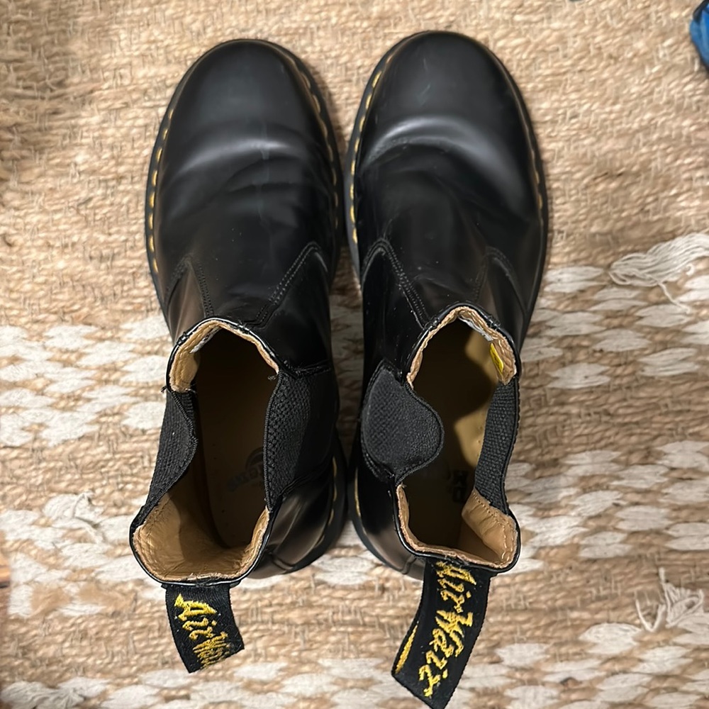 Dr. Martens Chelsea Boots in black size 41
